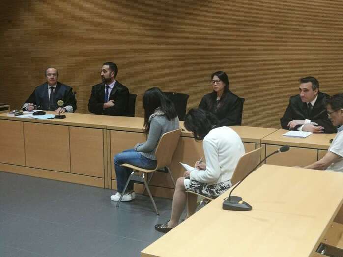 Los acusados, en la tarde de este martes escuchando el veredicto del jurado (Foto TA)